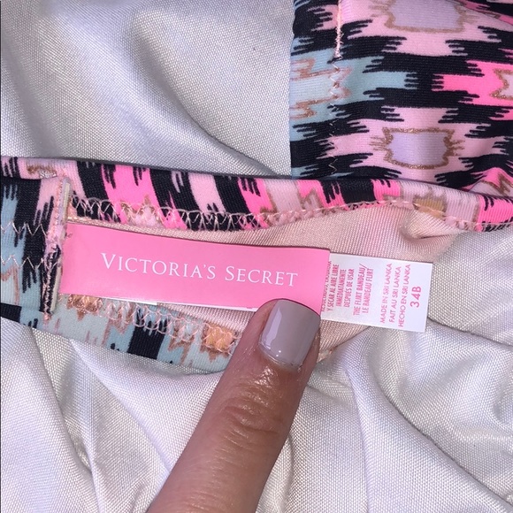 Victoria’s Secret Swim Top - Picture 3 of 6